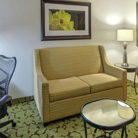 Hilton Garden Inn Huntsville/Space Center Exterior photo